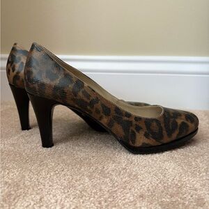 Naturalizer Leopard Print Heels